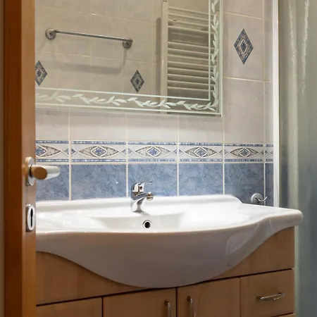 Duplex 2br W. Ac In New Town Apartamento *