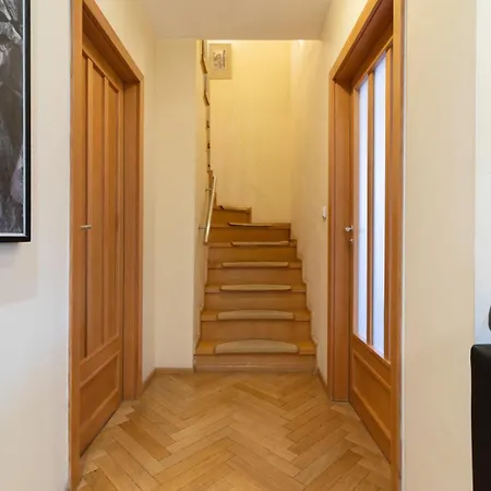 Duplex 2br W. Ac In New Town * プラハ